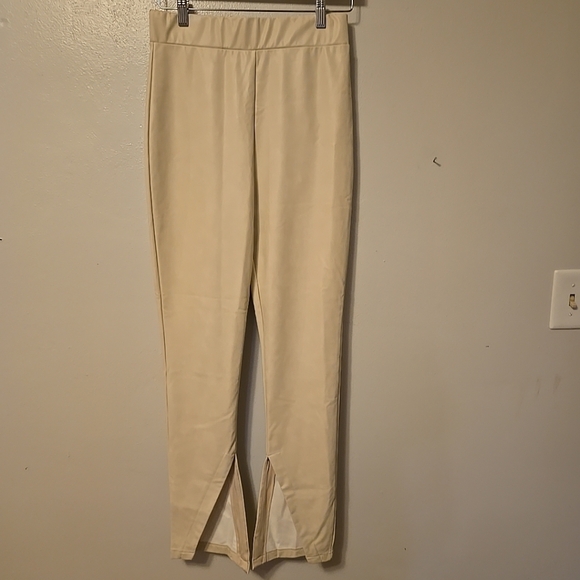 Anthropologie Avec Les Filles High-Waisted Faux Leather Slit Legging Ivory S NWT - Picture 2 of 9